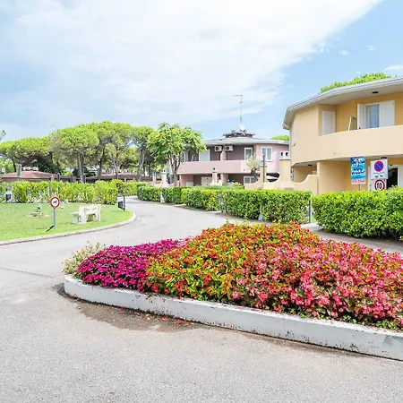 Tivoli Apartman *
